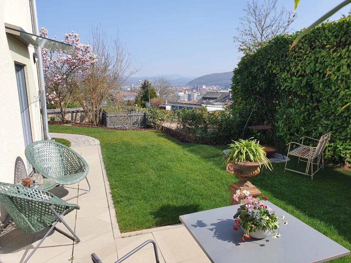 Schöne Wohnung mit Ausblick und Gartensitzplatz Lörrach Exterior foto